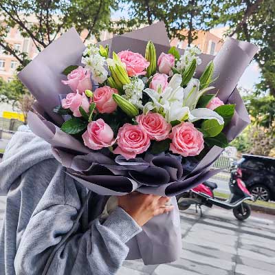 松原11朵戴安娜粉玫瑰百合，与你一起追逐梦想